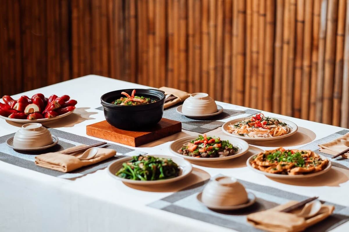 uu-dai-tet-blue-diamond