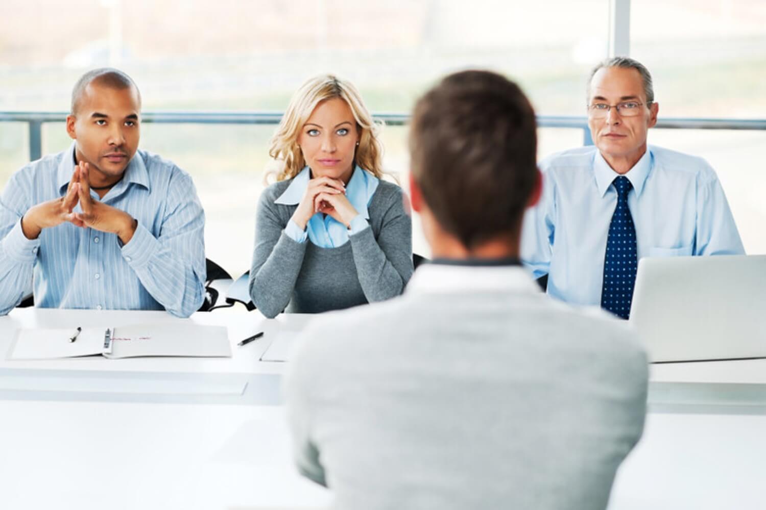 Khi trình bày về năng lực làm việc, ứng viên cần cho thấy vai trò và năng lực giải quyết vấn đề phát sinh cũng như bài học rút ra sau thất bại